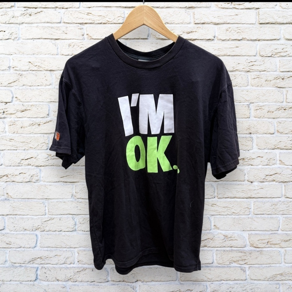 Nike Air Sportswear Tee T-Shirt Size Large - Airs Sick